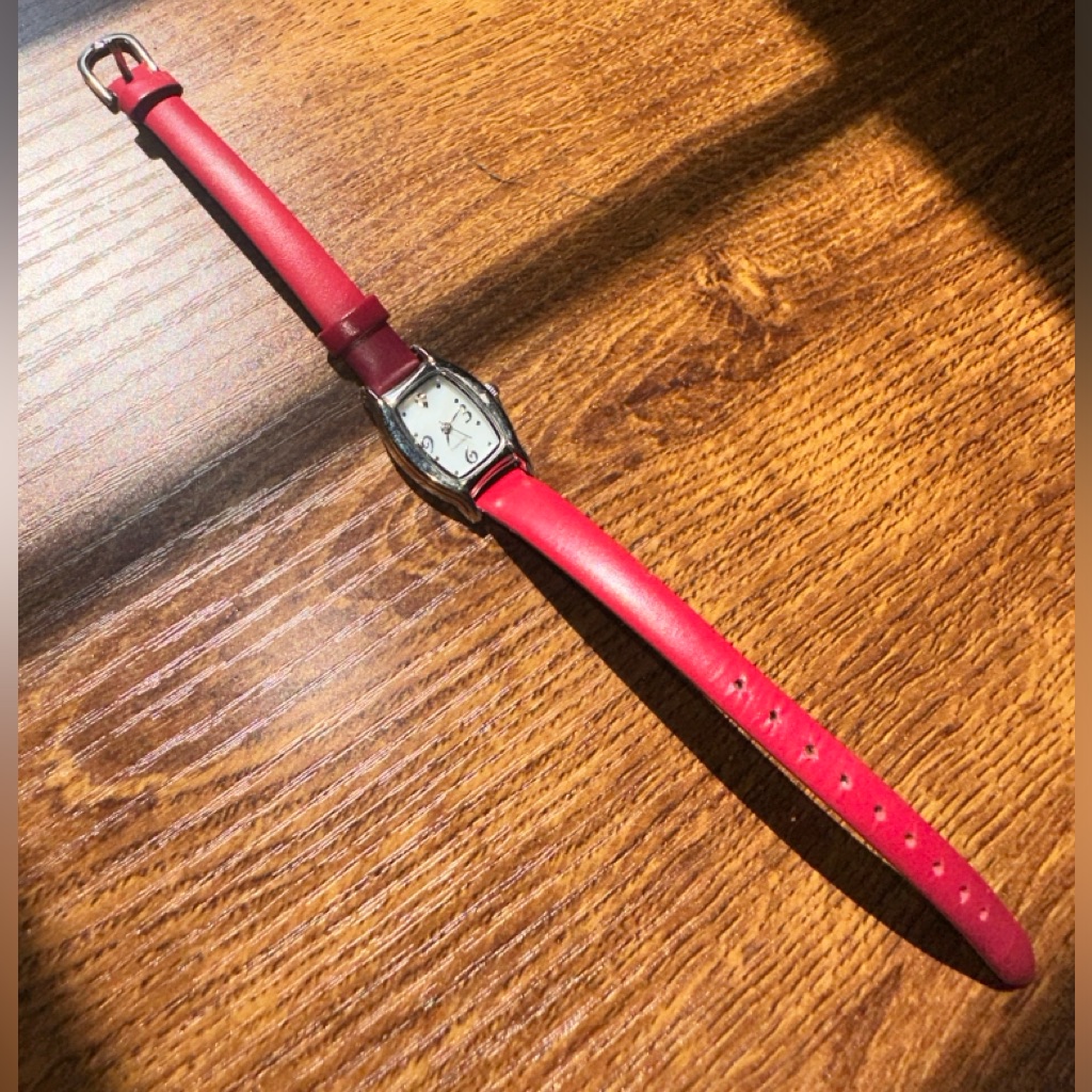 Diamond Red Watch